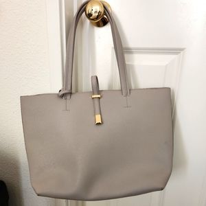 Vince Camuto Leila Tote Bag Purse, Saffiano Leather, Taupe color